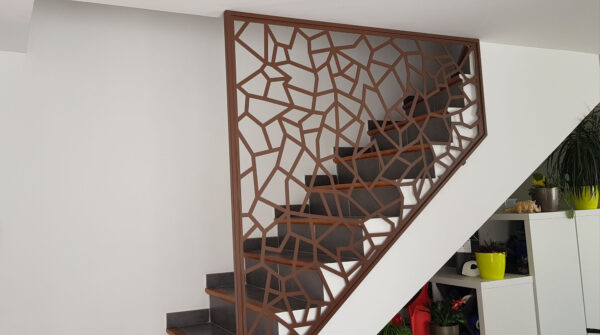 Claustra d'escalier découpée au laser – Image 3
