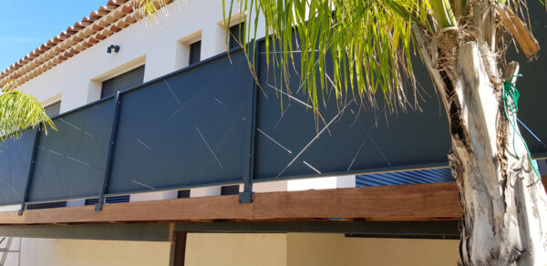 Garde-corps de terrasse aluminium découpe laser – Image 3