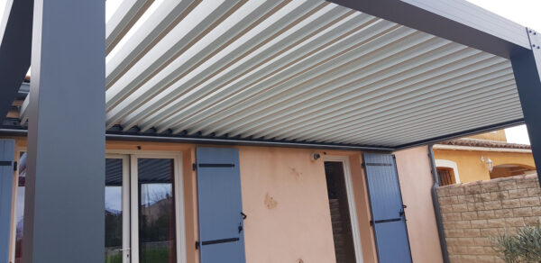 Pergola bioclimatique adossée – Image 2