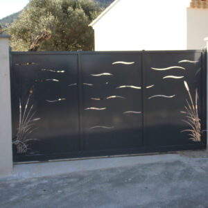 Portail coulissant moderne