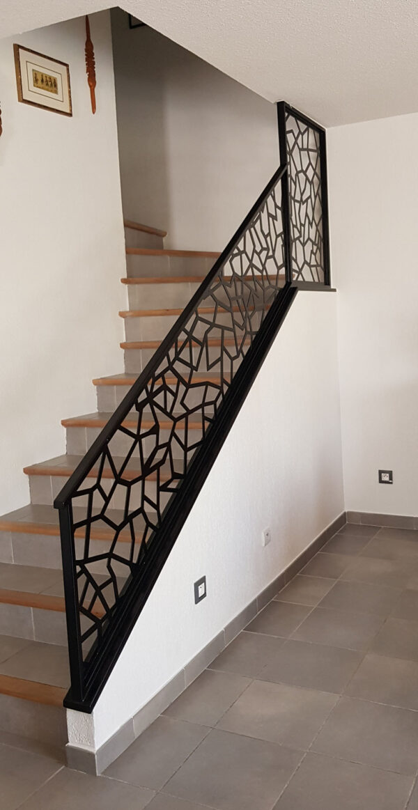 Rampe d'escalier découpe laser – Image 3